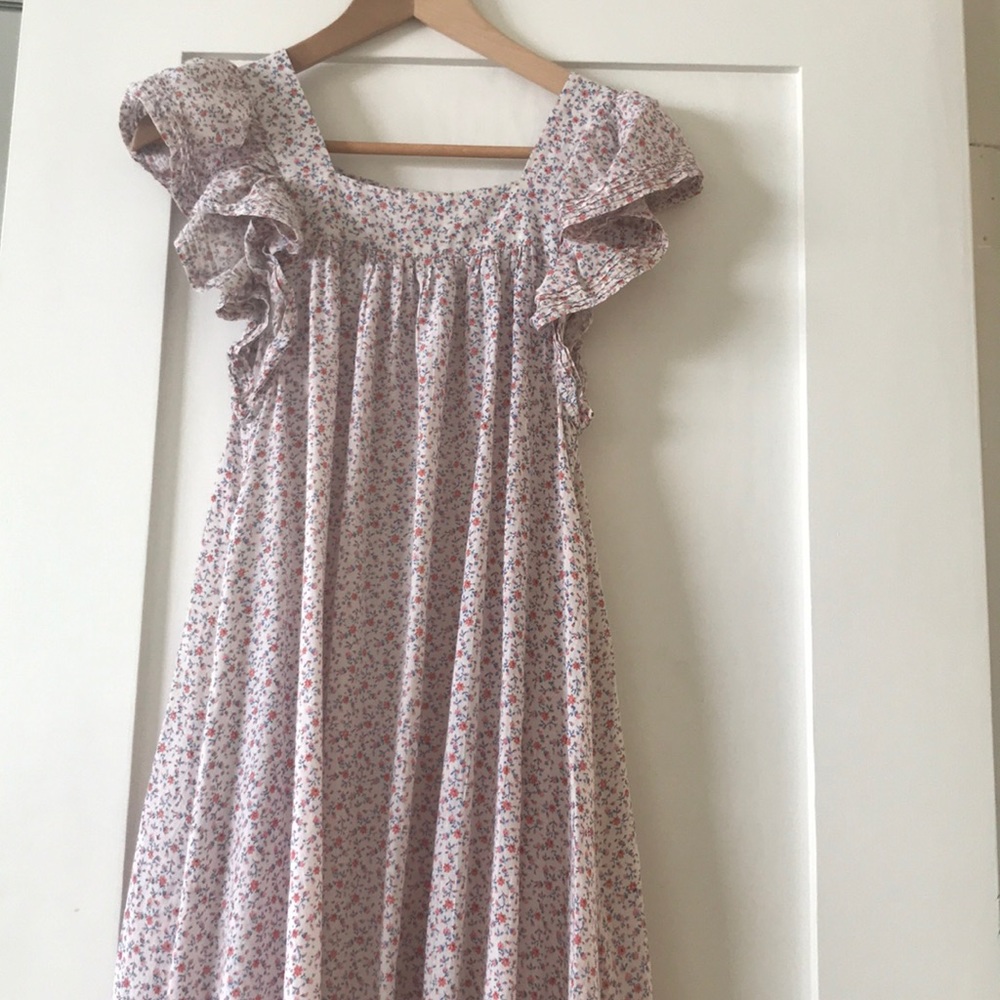 Doen dress flowers